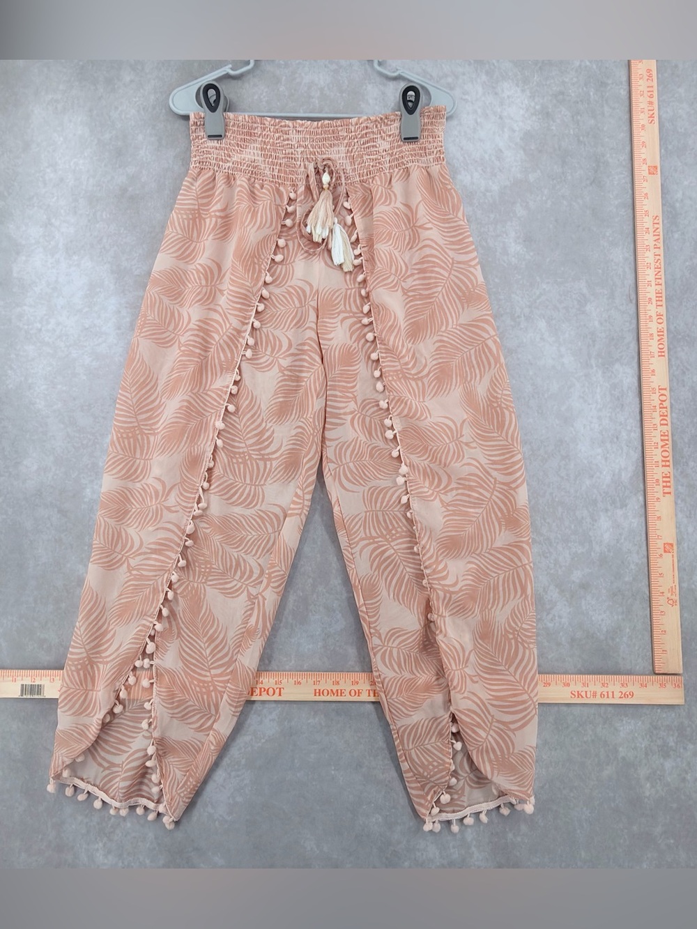 Free destinations women’s Boho Tassel Leaf Print Wrap beach Pants - Blush medium